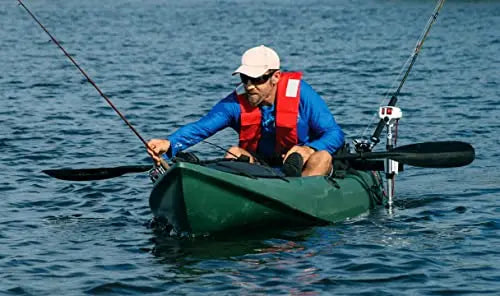 Watersnake 18 Pound Thrust 12v Electric Saltwater Trolling Motor with Kayak Bracket