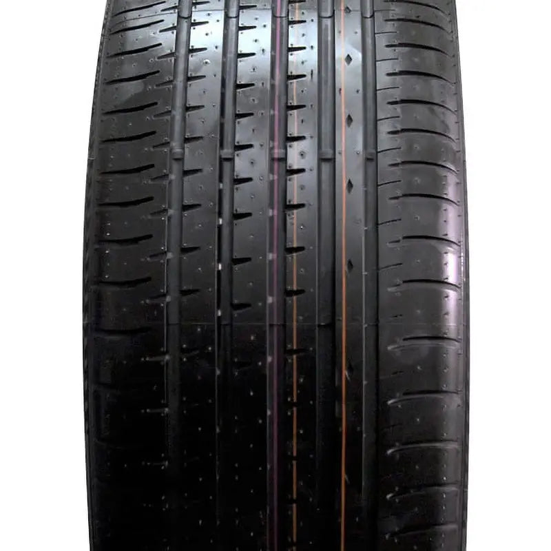 Ultra-High-Performance All-Season Tire  275/30ZR19 96Y XL (Part #1200026924)