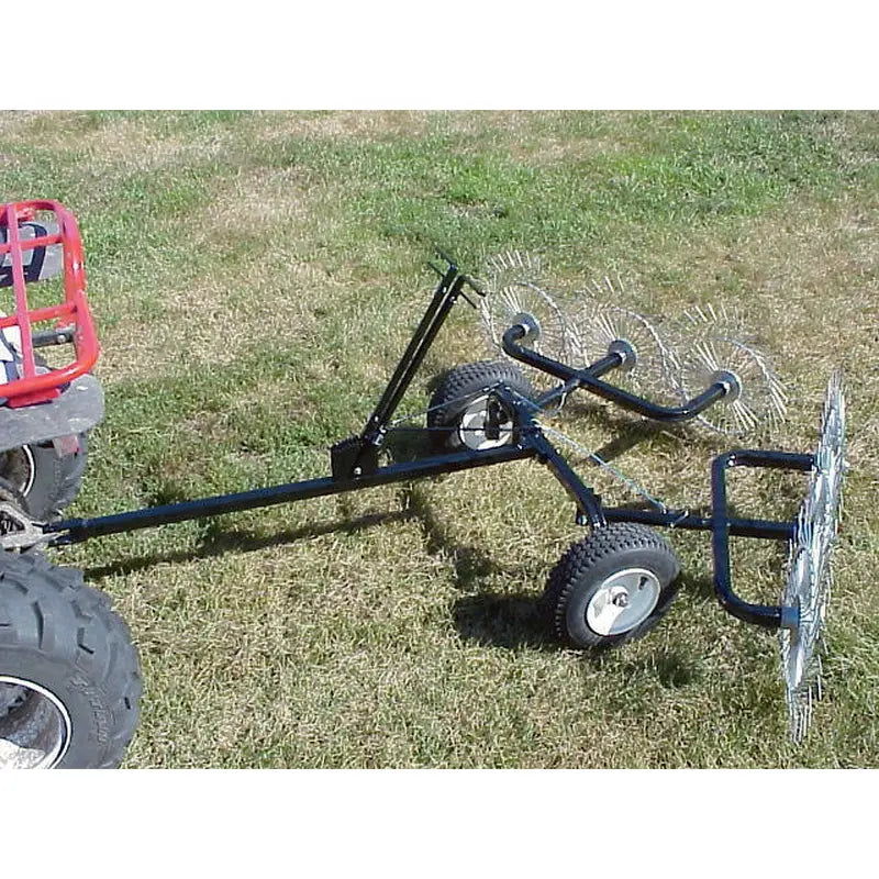 Strongway Acreage Rake  60in.W, 6 Tine Reels